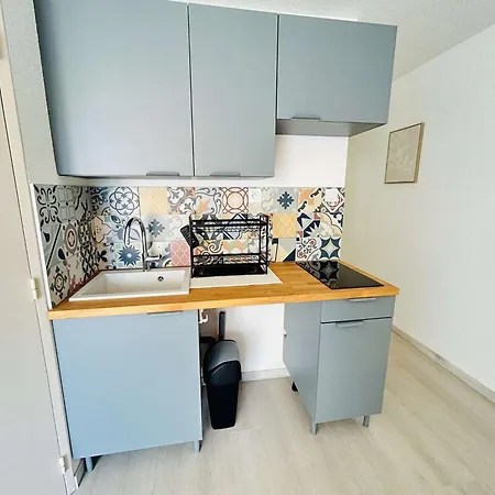 Apartment 2 Pers. Au Cap D'agde, Loggia Ensoleillee - Fr-1-249-464 Agde