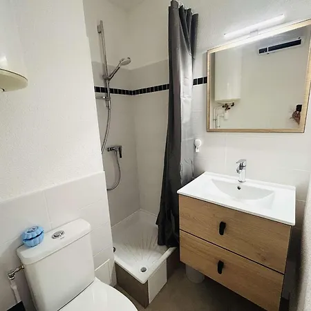 2 Pers. Au Cap D'agde, Loggia Ensoleillee - Fr-1-249-464 Apartment Agde